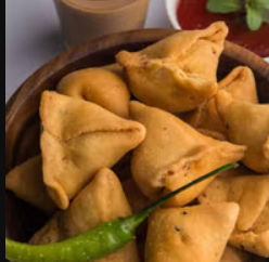 Veg Samosa Bucket 12 Pcs